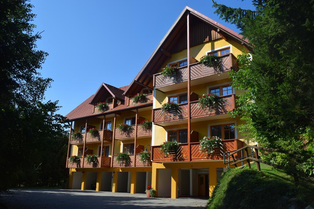 Gasthof Hotel Schmied Arnfels 外观 照片
