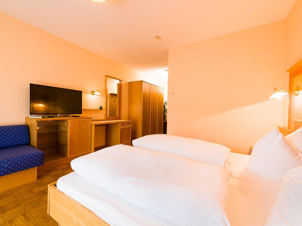Gasthof Hotel Schmied Arnfels 外观 照片